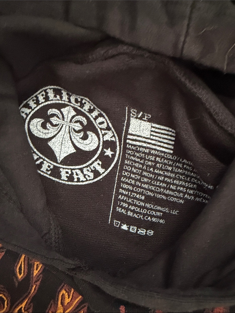 ♡ Affliction Black Women’s Hoodie with Fiery Skull Graphic S - Picture 2 of 3